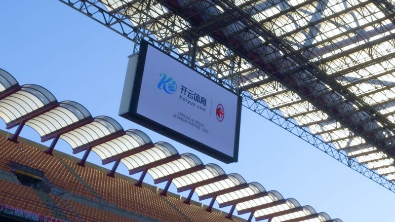 国足不仅用